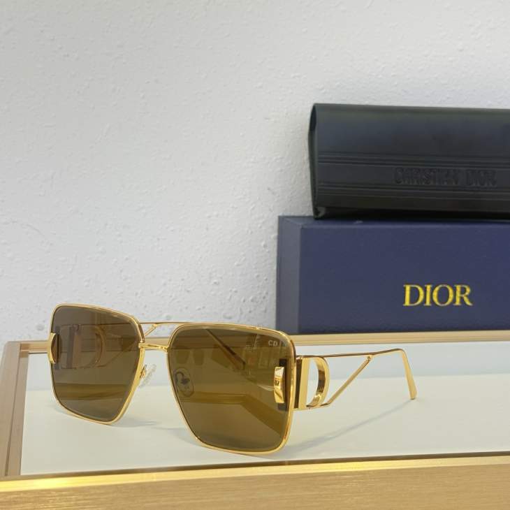Picture of Dior Sunglasses _SKUfw76011325fw
